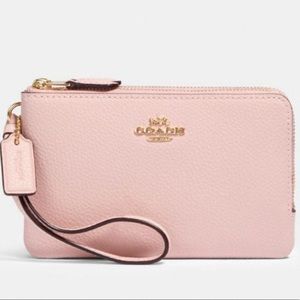 Coach corner wristlet